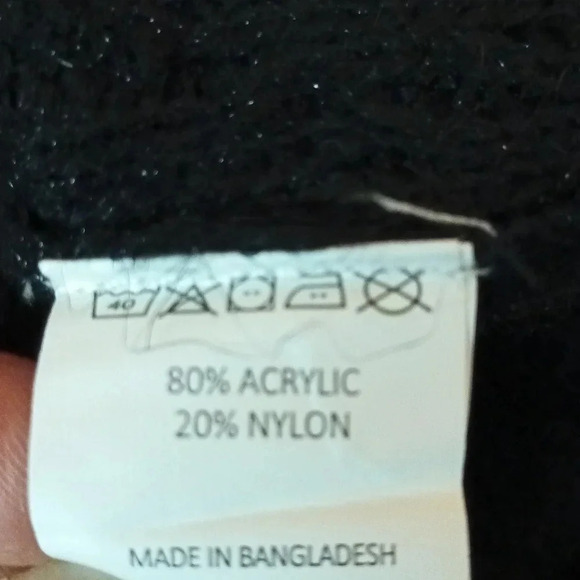 NEW Lissy open knit crochet sweater elastic bell sleeves crew neck small - Picture 8 of 8